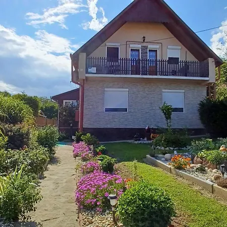 Apartment Bella *